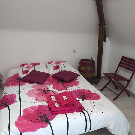 Le Curieux De Conques Bed & Breakfast Saint-Cyprien-sur-Dourdou Dış mekan fotoğraf