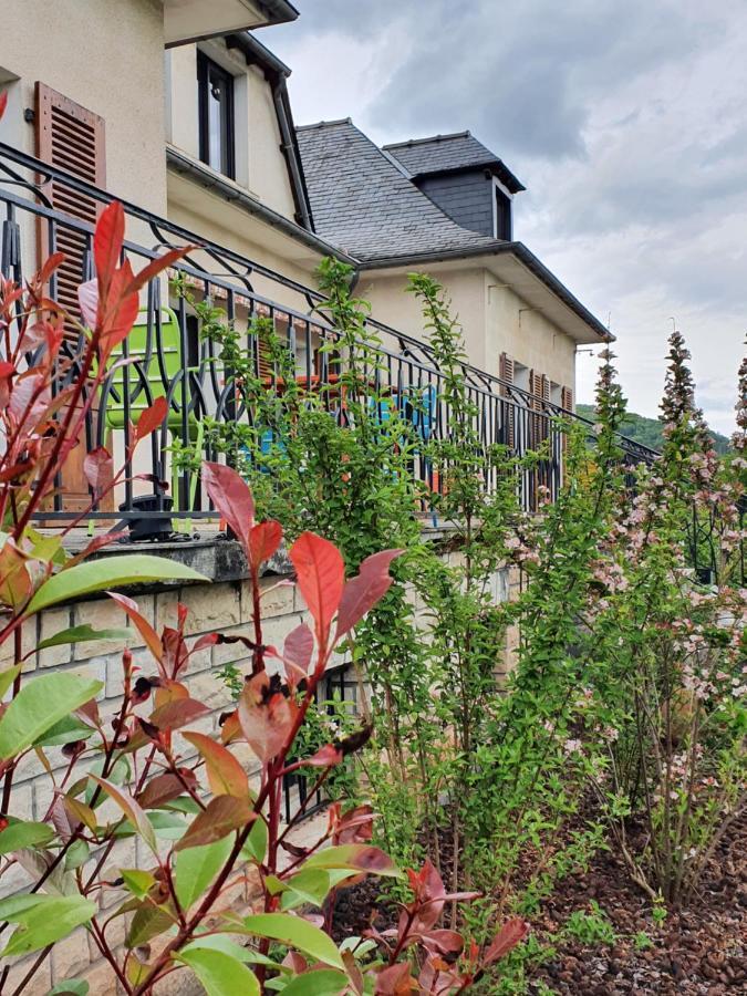 Le Curieux De Conques Bed & Breakfast Saint-Cyprien-sur-Dourdou Dış mekan fotoğraf